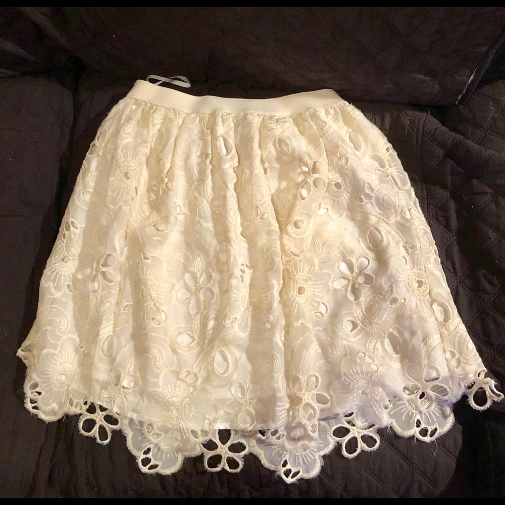 Lacey skirt